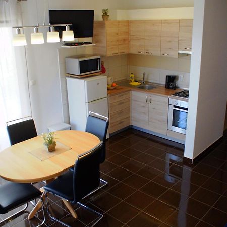 Apartments Martina บาร์บินเย ภายนอก รูปภาพ