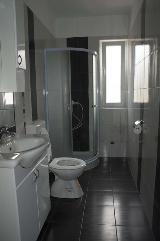 Apartments Martina บาร์บินเย ภายนอก รูปภาพ